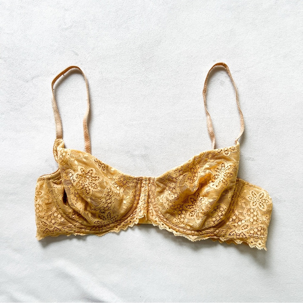 On Gossamer Lace Underwire Bra in Mustard Yellow - 36B